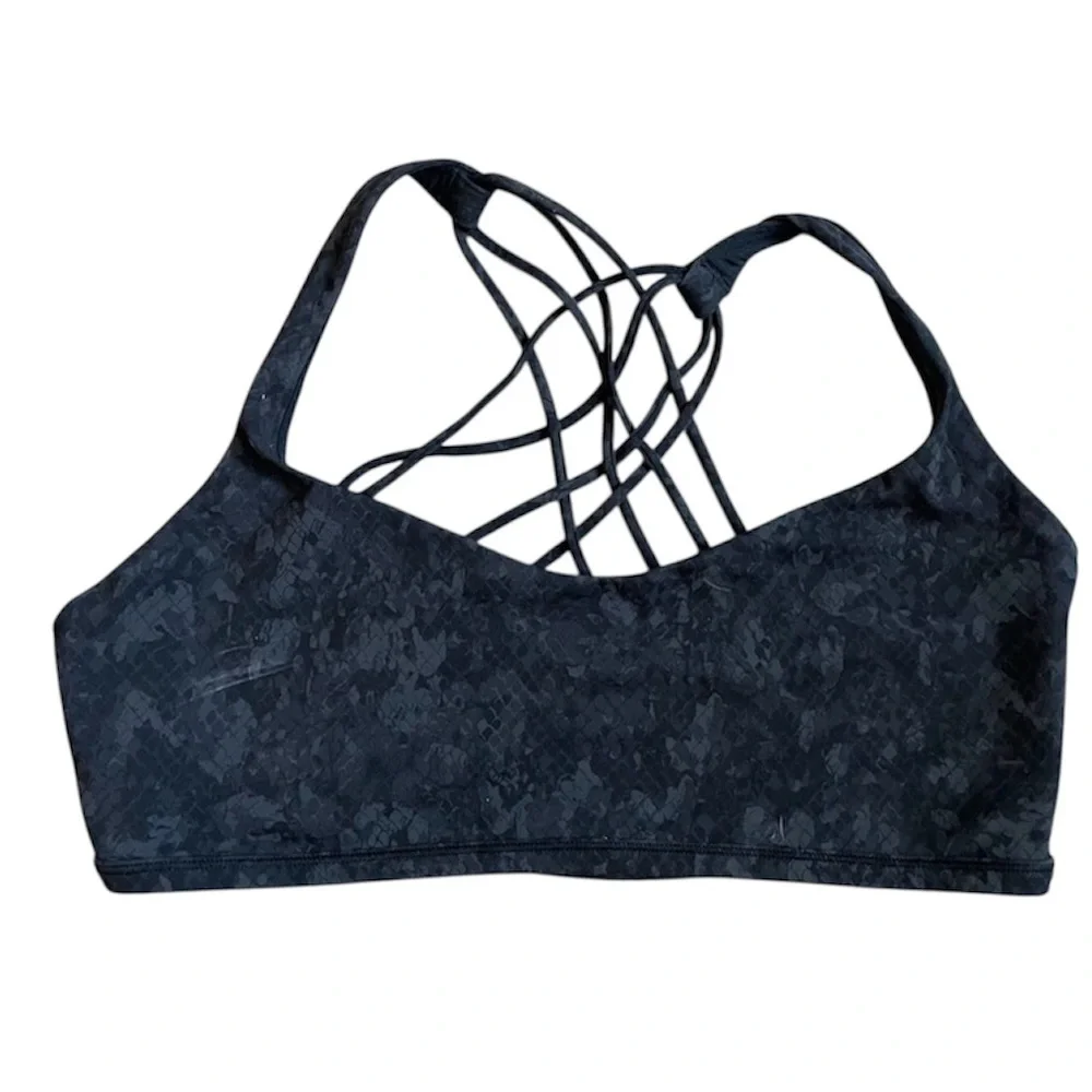 Lululemon Free To Be Bra Strappy Back  Sports Bra Size 6 - Picture 3 of 4